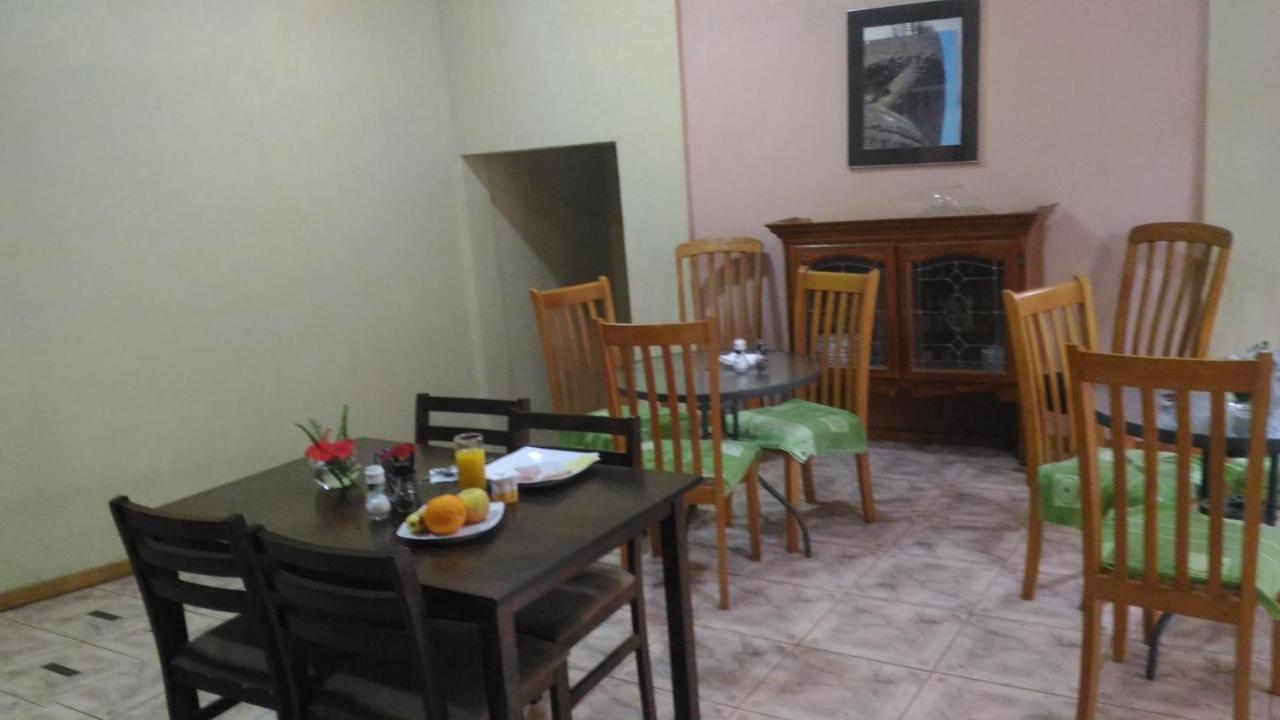 Hotel Tekarera - Kainga Nui Hanga Roa Bagian luar foto